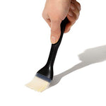 OXO Good Grips - cepillo para polvo de silicona para repostería, Multicolor, Pequeño, 1