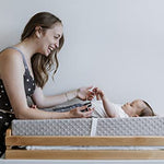 Babies and Kiddies Cambiador de Pañales para Bebé con Cinturón de Seguridad Incluido y Colchón Forro Impermeable de Funda suave removible color Gris