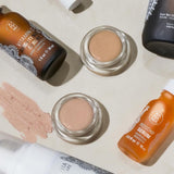 XAMANIA Corrector de Ojeras con Karité y Cacao I Cubre y Aclara Ojeras e Imperfecciones, Contornea e Ilumina I Cobertura Media I Fórmula Hidratante, Piel Sensible, No-Tóxico, Vegano, Cruelty Free | Clean Makeup I Hecho en México ( Warm #2 5gr.)