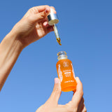 XAMANIA Serum de Rosa Mosqueta. El Exclusivo Aceite de Rosa Mosqueta es Humectante e Hidratante de Rápida Absorción. Aporta Antioxidantes y tiene Efectos Regenerantes en la Piel. Su Uso Diario y Constante brinda Firmeza, Elasticidad y un Tono más Uniforme