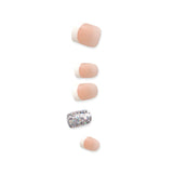 KISS ImPRESS Manicura a presión, kit de uñas, tecnología PureFit, uñas cortas de presión, cuadradas, impecables, incluye almohadilla de preparación, mini lima, barra de cutículas y 30 uñas falsas