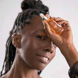 XAMANIA Serum de Rosa Mosqueta. El Exclusivo Aceite de Rosa Mosqueta es Humectante e Hidratante de Rápida Absorción. Aporta Antioxidantes y tiene Efectos Regenerantes en la Piel. Su Uso Diario y Constante brinda Firmeza, Elasticidad y un Tono más Uniforme