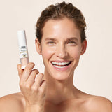 ▶ ISDIN Polvo de cepillo mineral, contaminación facial y protección de luz azul, un complemento para tu rutina de cuidado solar, adecuado para pieles sensibles, 4g