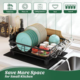 ▶ Escurridor de Trastes con Juego de Drenaje, Escurridor de Platos de Acero Inoxidable para Encimera de Cocina, con Soporte para Utensilios y Alfombrilla de Secadora Adicional, Negro